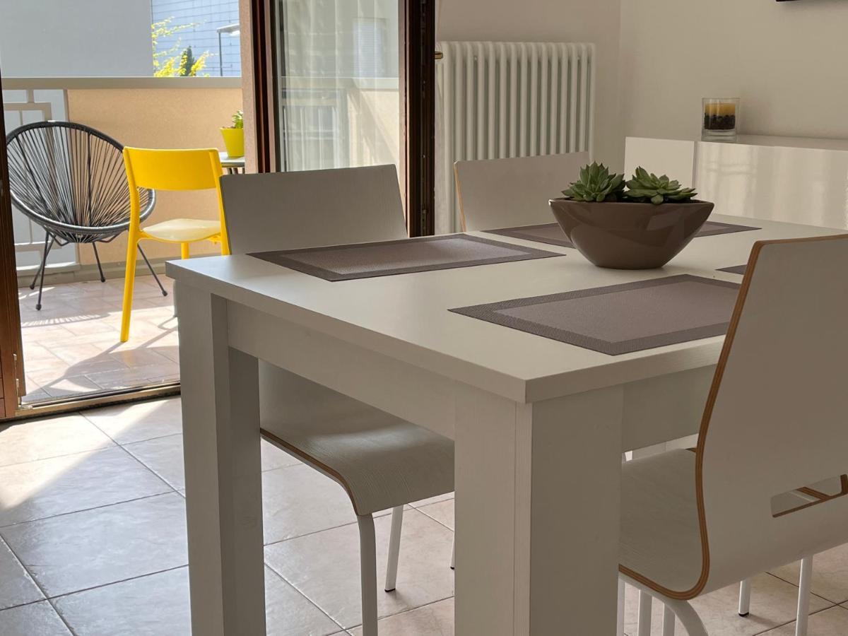 Sun & Fun Apartment - Morena Riva del Garda Exterior foto